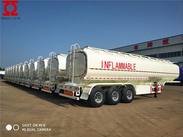 Oljetank semitrailer