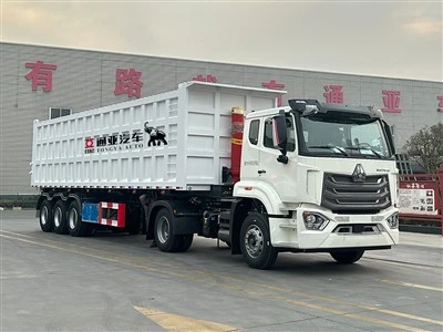 Dump semitrailer med hydraulisk sylinder
