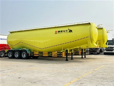 Powder Tanker Semi Trailer Med 2 Rom